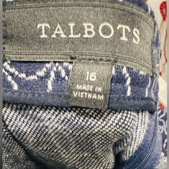 Talbots Navy and White Textured Fabric Pencil Skirt - Picture 3 of 3